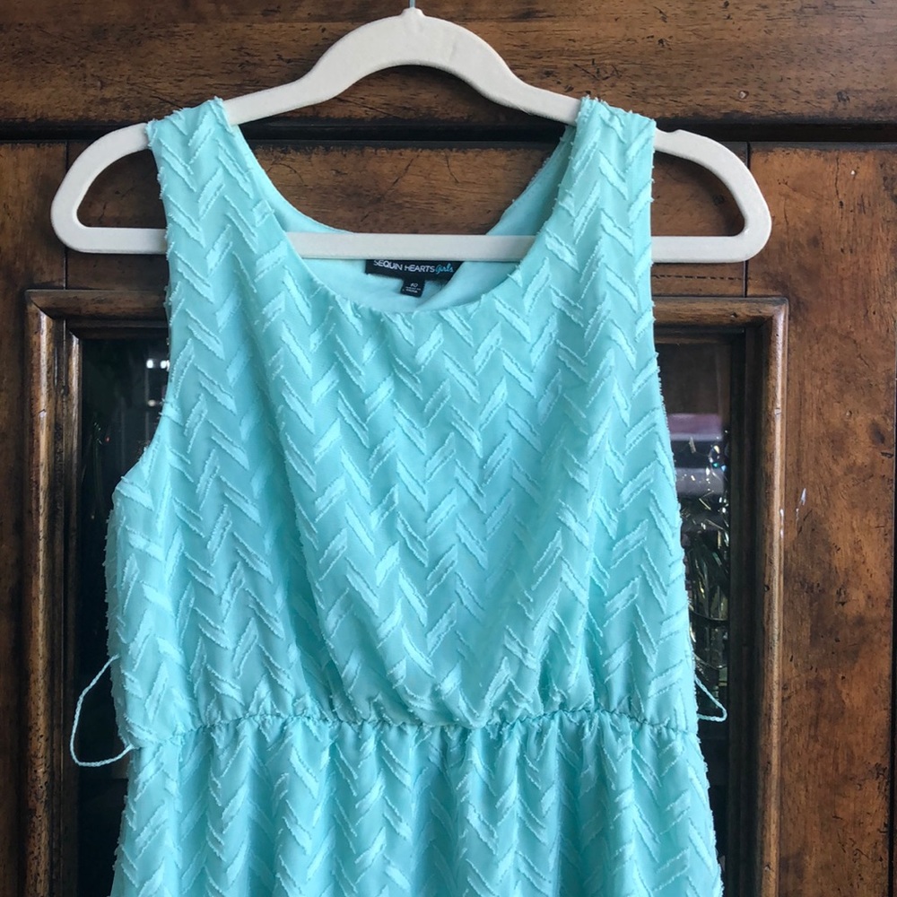 Summer Ready Dress - Picture 2 of 8